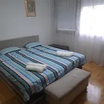 Apartman Aleja